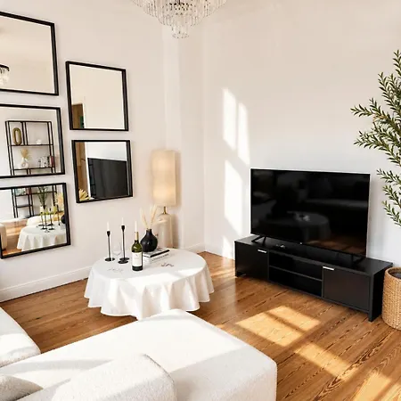 Velmora Boutique - Exklusive Terrassenwohnung Im Herzen Luebecks
